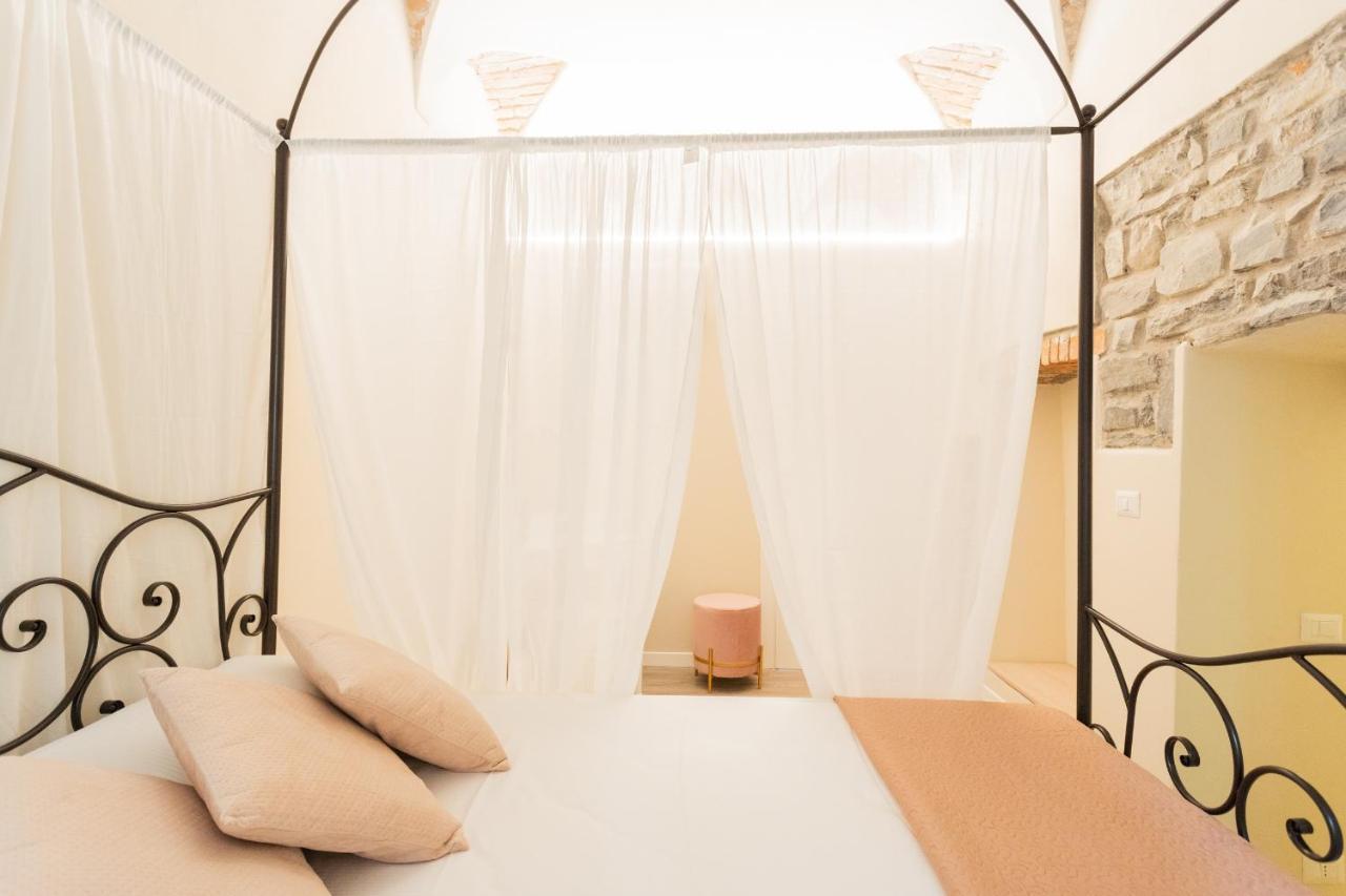 Romantic Escape City Centre With Jacuzzi & Parking By Rent All 科莫 外观 照片